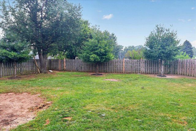 5515 Bay Char Court, Osceola, IN 46561