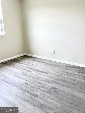 238 COLLEGE DR, Pemberton, NJ 08068