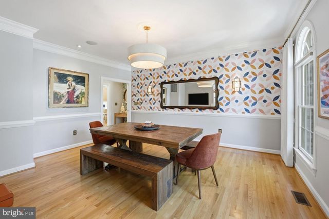 1605 LUPINE DEN CT, Vienna, VA 22182
