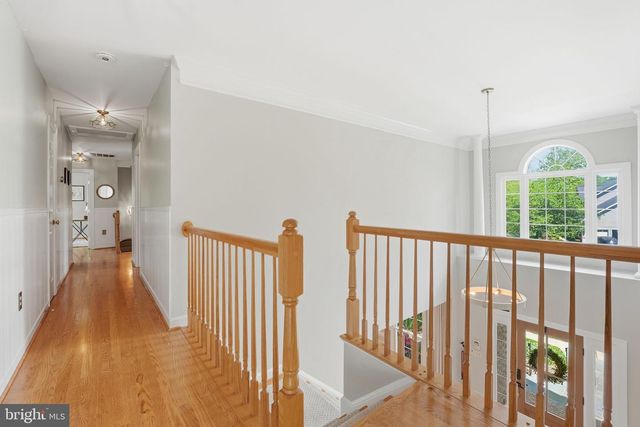 1605 LUPINE DEN CT, Vienna, VA 22182