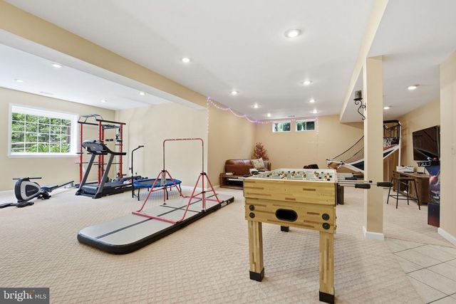 1605 LUPINE DEN CT, Vienna, VA 22182