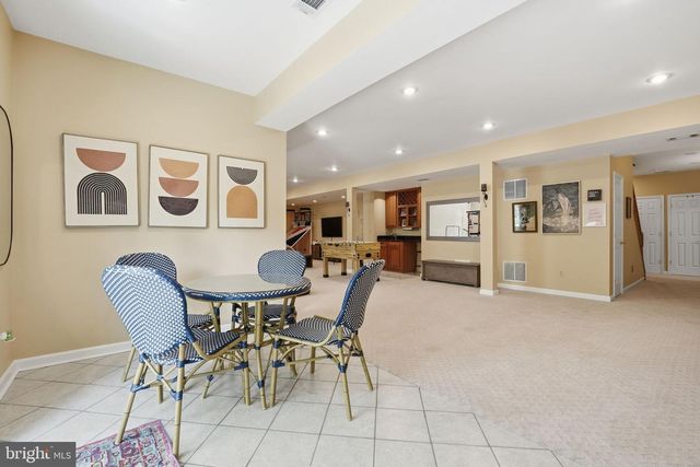 1605 LUPINE DEN CT, Vienna, VA 22182