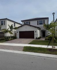 2584 SE 25th Ct, Homestead, FL 33035