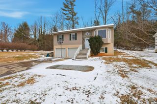 3974 Callie Court, Lenoir, NC 28645