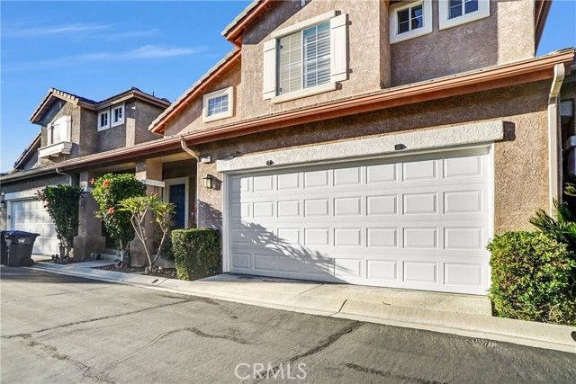 385 Owls Cove Lane, Simi Valley, CA 93065