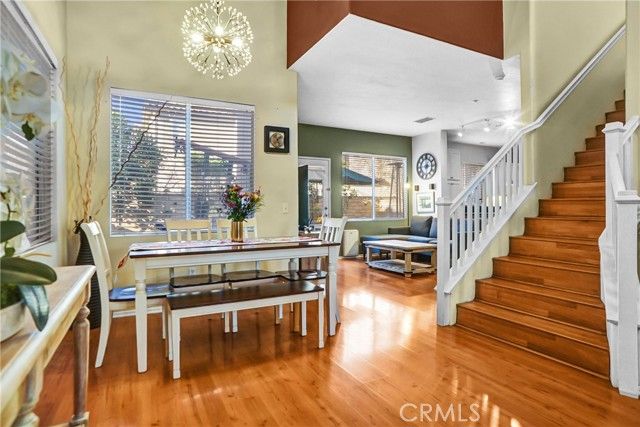 385 Owls Cove Lane, Simi Valley, CA 93065