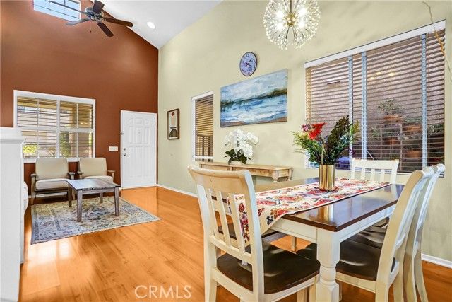 385 Owls Cove Lane, Simi Valley, CA 93065