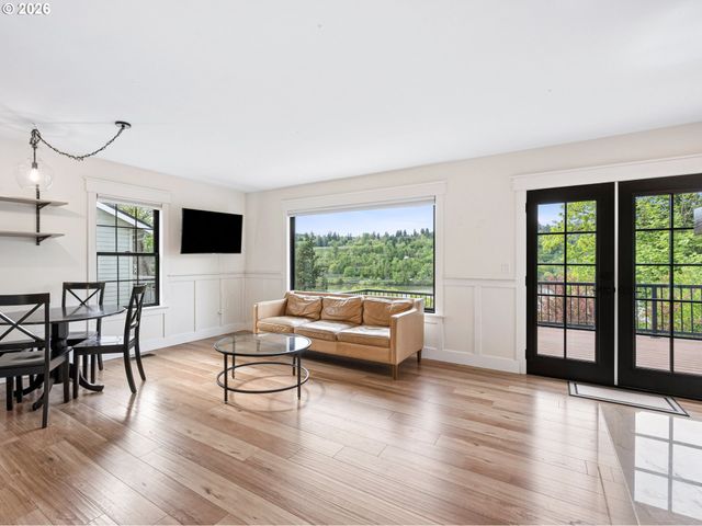 601 4TH Ave, Oregon City, OR 97045