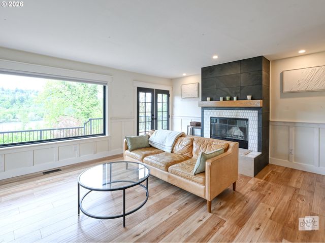 601 4TH Ave, Oregon City, OR 97045