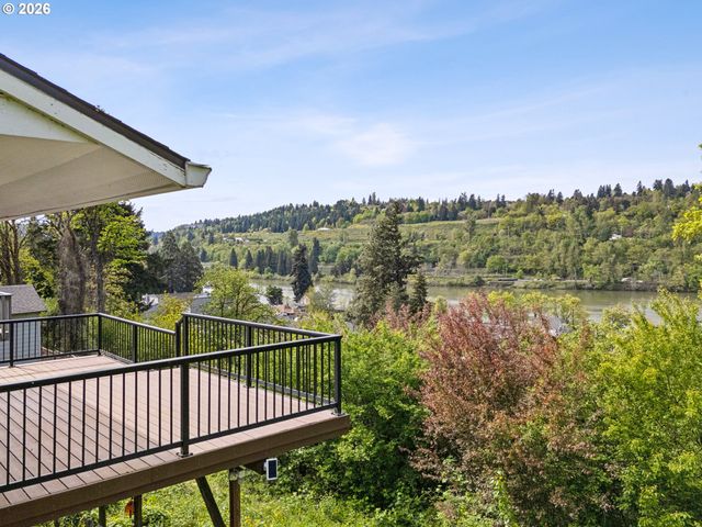 601 4TH Ave, Oregon City, OR 97045