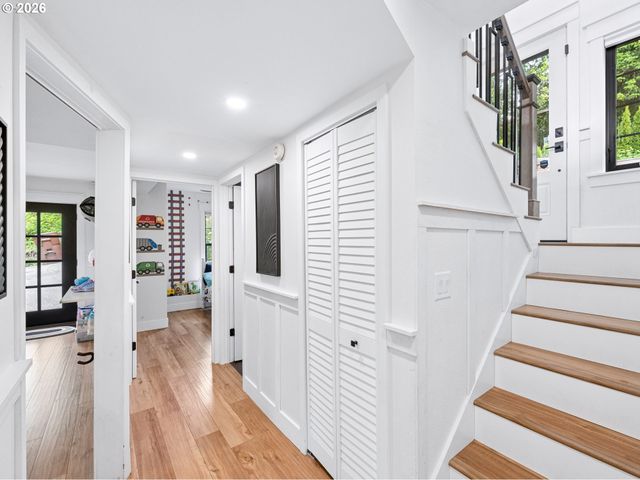 601 4TH Ave, Oregon City, OR 97045