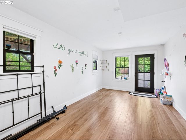 601 4TH Ave, Oregon City, OR 97045