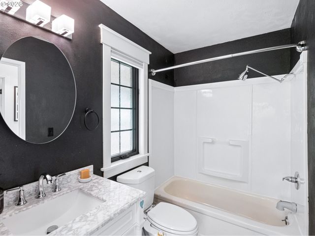 601 4TH Ave, Oregon City, OR 97045