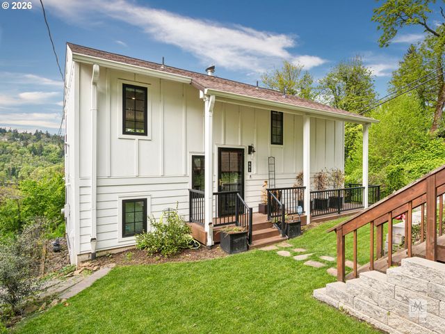 601 4TH Ave, Oregon City, OR 97045