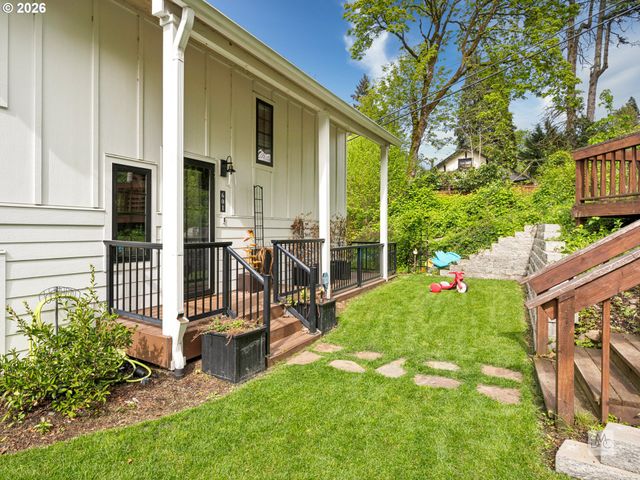 601 4TH Ave, Oregon City, OR 97045