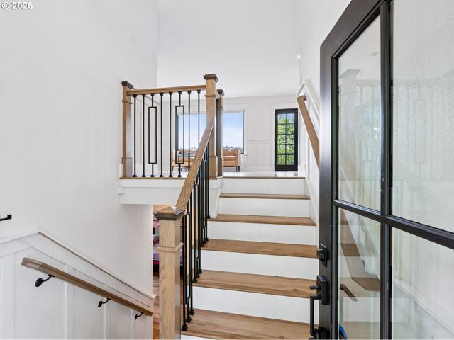 601 4TH Ave, Oregon City, OR 97045