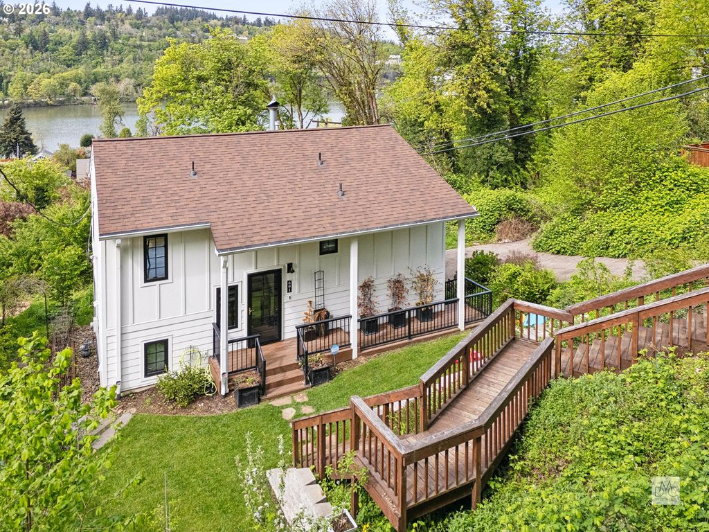 601 4TH Ave, Oregon City, OR 97045