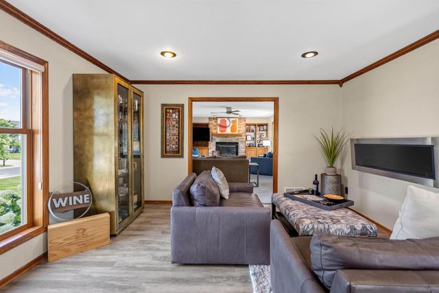 S78W20363 Pasadena DRIVE, Muskego, WI 53150