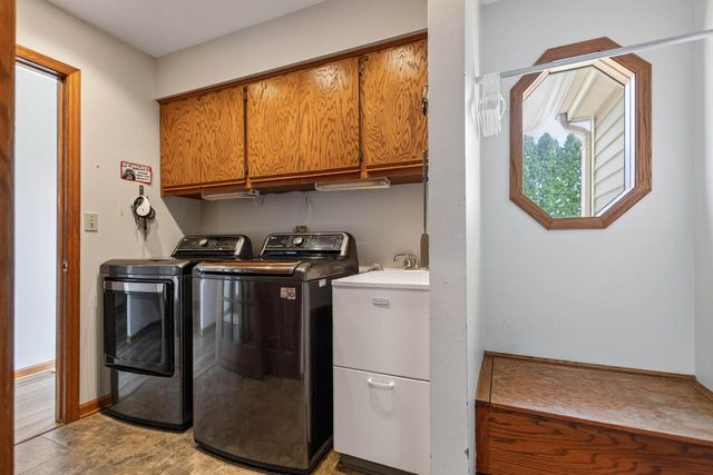 S78W20363 Pasadena DRIVE, Muskego, WI 53150