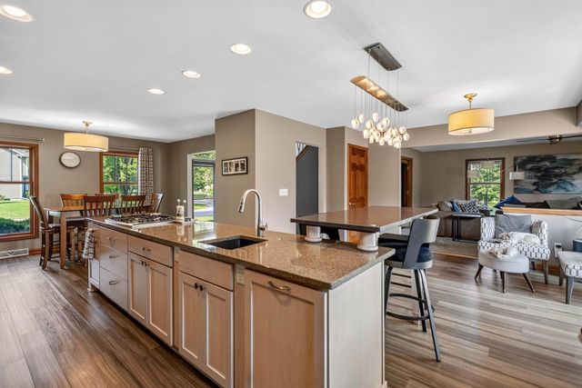 S78W20363 Pasadena DRIVE, Muskego, WI 53150