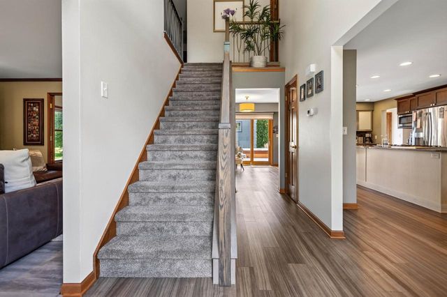S78W20363 Pasadena DRIVE, Muskego, WI 53150