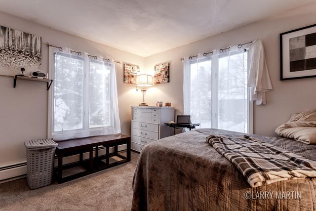 497 Barkwood Court NW, Grand Rapids, MI 49534