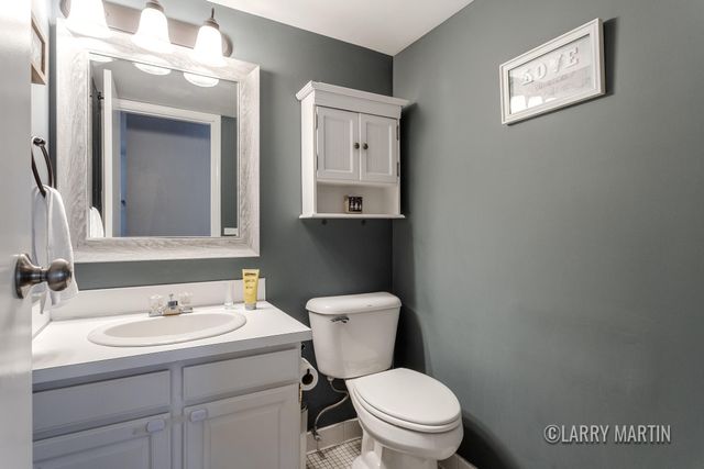 497 Barkwood Court NW, Grand Rapids, MI 49534