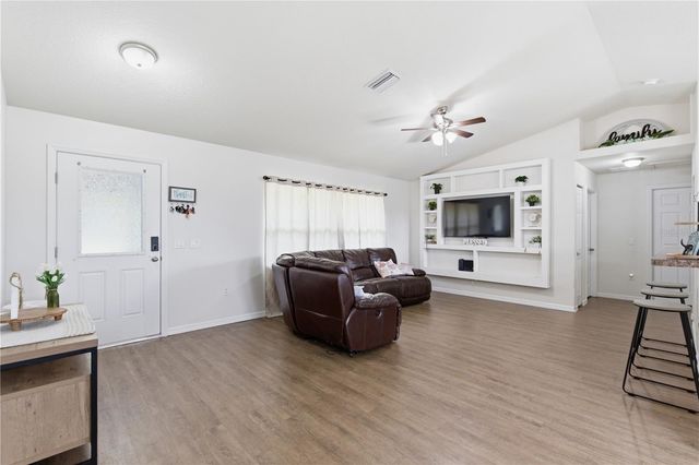 125 N INDEPENDENCE HIGHWAY, Inverness, FL 34453