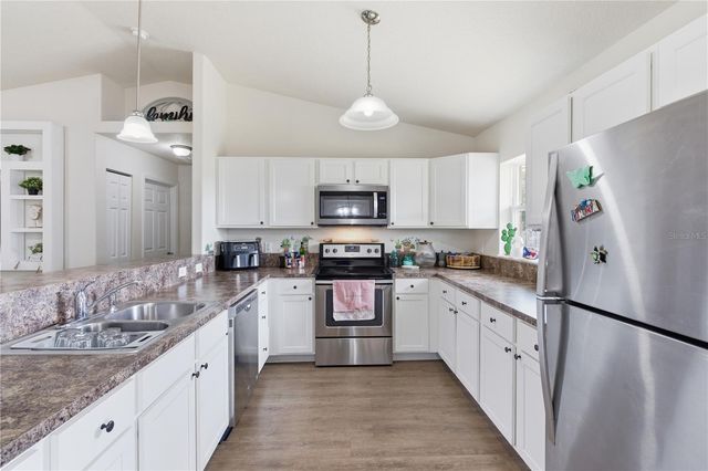 125 N INDEPENDENCE HIGHWAY, Inverness, FL 34453