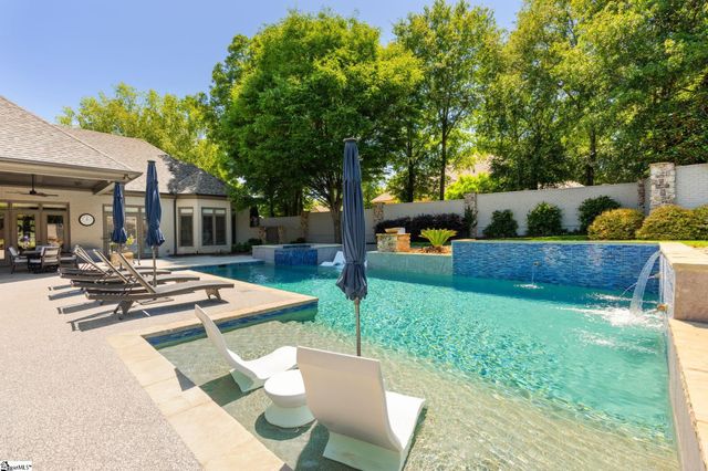 305 Chancery Lane, Simpsonville, SC 29681