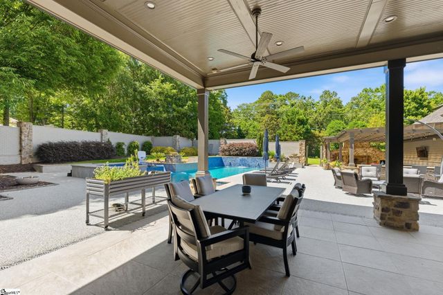 305 Chancery Lane, Simpsonville, SC 29681