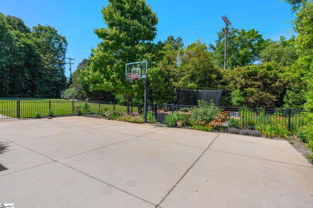 305 Chancery Lane, Simpsonville, SC 29681
