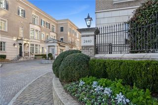 2440 Peachtree NW Road 6, Atlanta, GA 30305