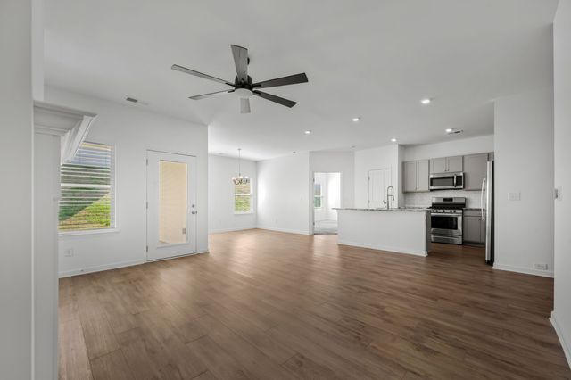 536 Morgan Meadows Way, Columbia, TN 38401