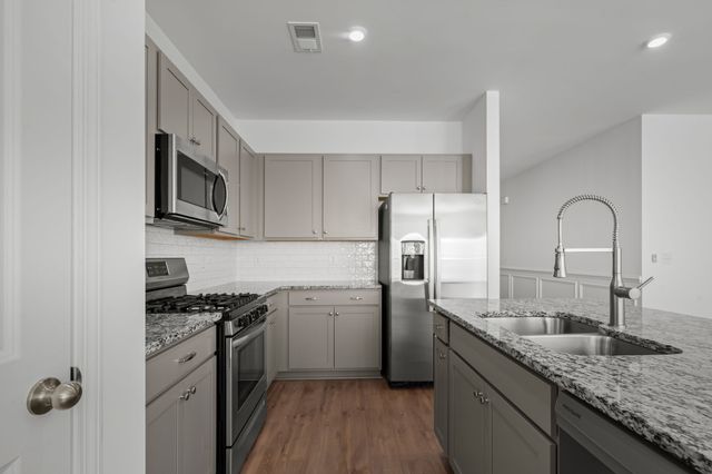 536 Morgan Meadows Way, Columbia, TN 38401