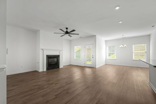 536 Morgan Meadows Way, Columbia, TN 38401