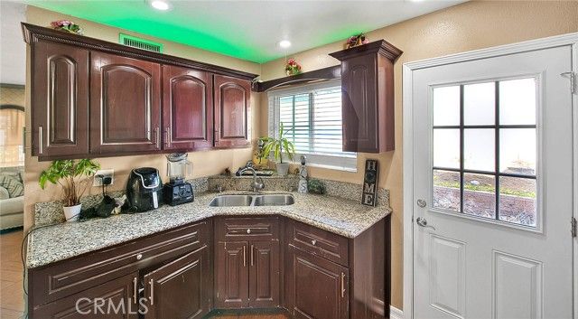 527 waringwood Road, La Puente, CA 91744