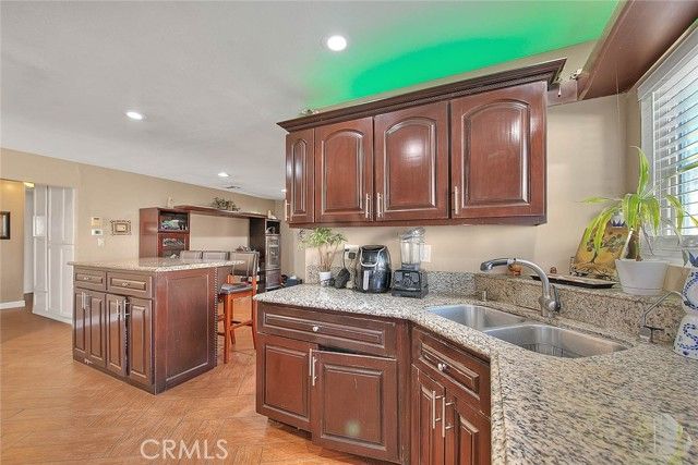 527 waringwood Road, La Puente, CA 91744