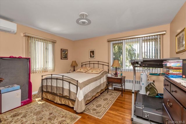 119 Ocean Avenue, Massapequa, NY 11758