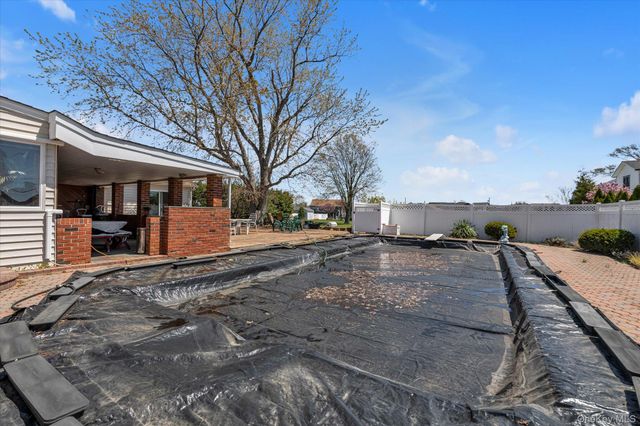 119 Ocean Avenue, Massapequa, NY 11758