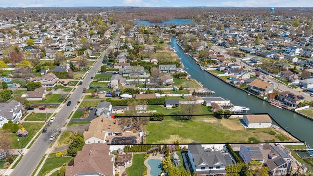 119 Ocean Avenue, Massapequa, NY 11758