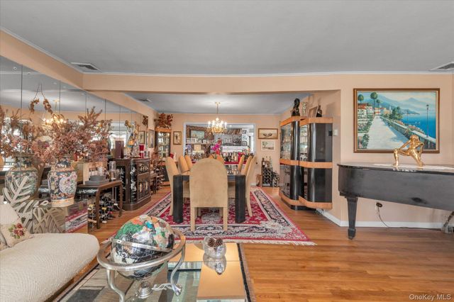 119 Ocean Avenue, Massapequa, NY 11758