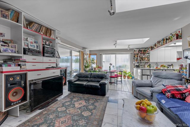 119 Ocean Avenue, Massapequa, NY 11758