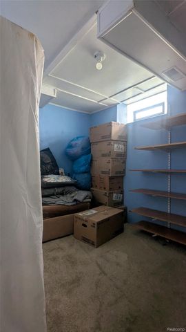 100 Oliver Street, Pontiac, MI 48342