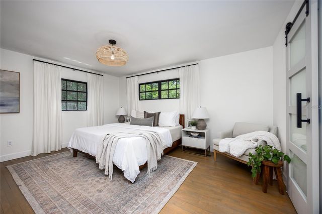 4005 NW 9TH COURT, Gainesville, FL 32605