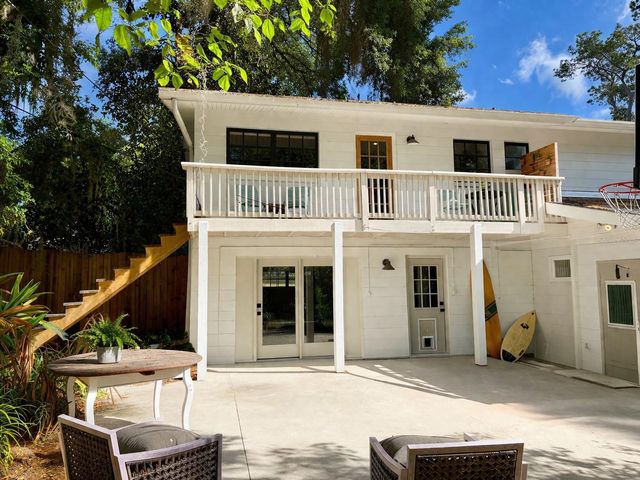 4005 NW 9TH COURT, Gainesville, FL 32605