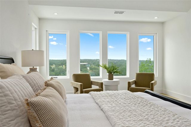 2512 S Pace Bend, Spicewood, TX 78669