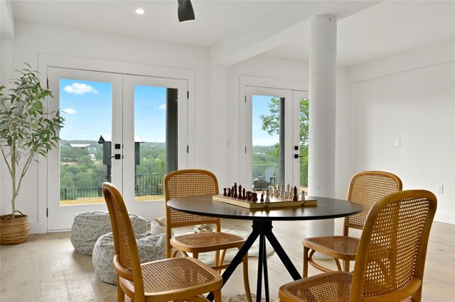 2512 S Pace Bend, Spicewood, TX 78669
