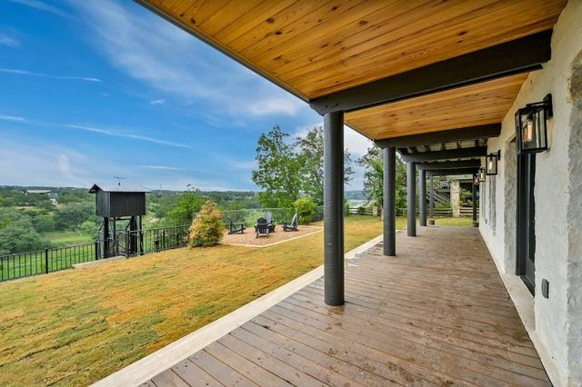 2512 S Pace Bend, Spicewood, TX 78669