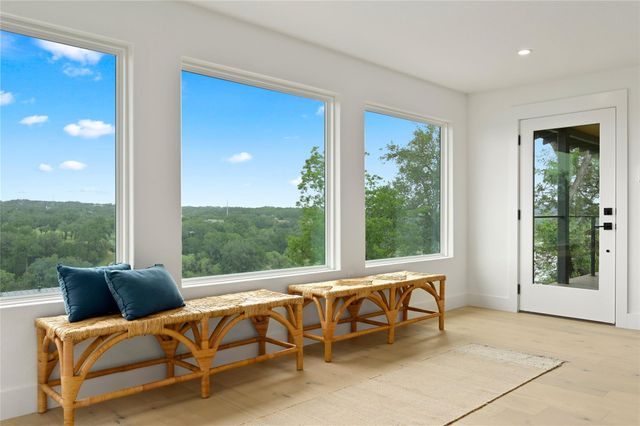 2512 S Pace Bend, Spicewood, TX 78669